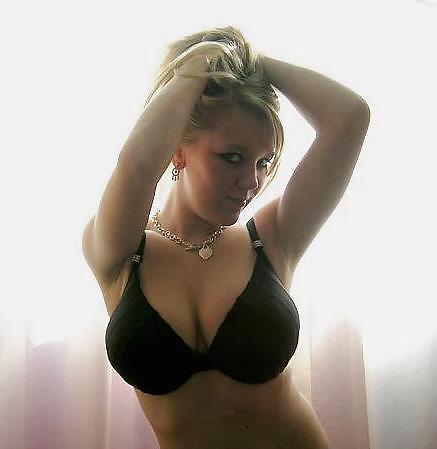 Free BUSTY AMATEUR I photos