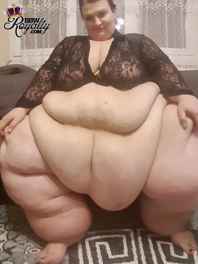 Chunky fat ladies 2 - 50 Photos 