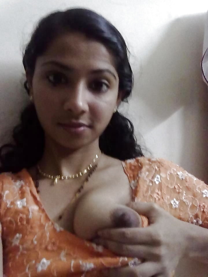 Indian Kerala Girl Nude Show 9 Pics