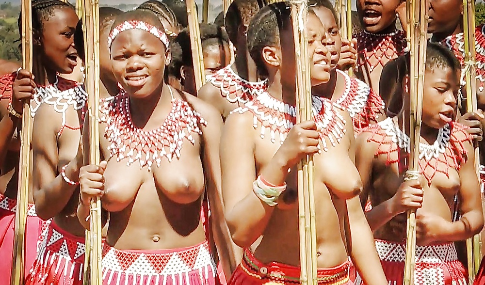 Naked sexy zulu pussy