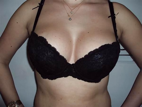 Free Woman their sell bra on the net photos