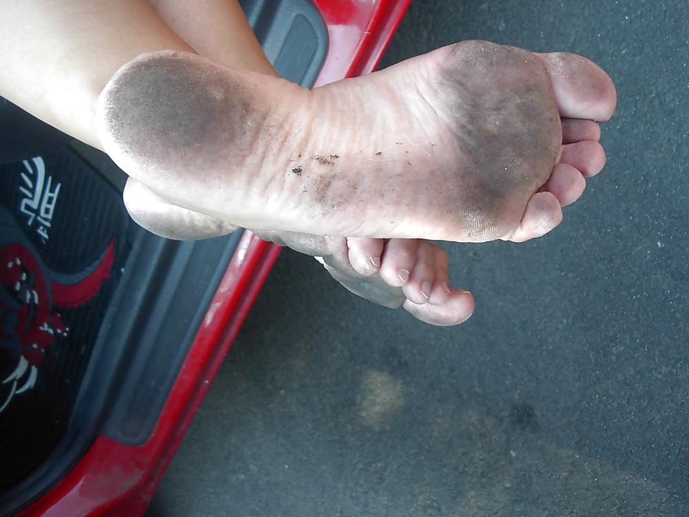 Free Dirty Feet # 1 photos