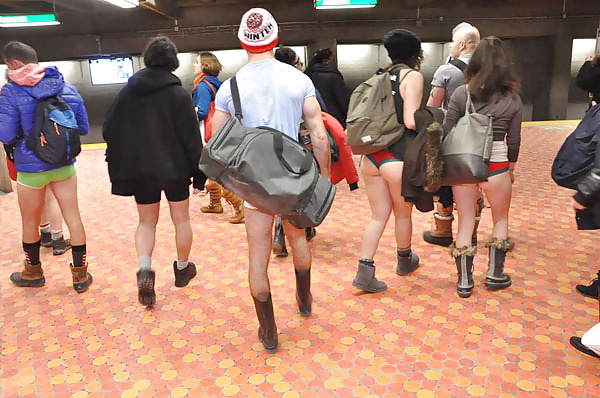 Free World Wide Strip Down For No Pants Subway Ride Day 2015 photos