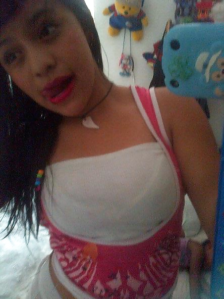 Free ARGENTEENY BUSTY SLUTS photos