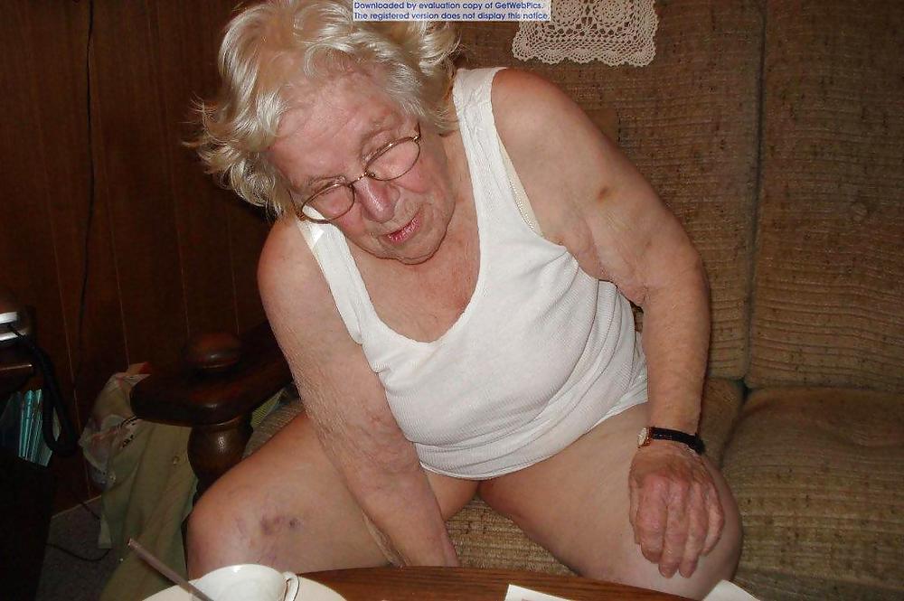 Free More Grannies photos