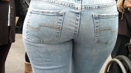 Following behind her nice butt & ass in jeans