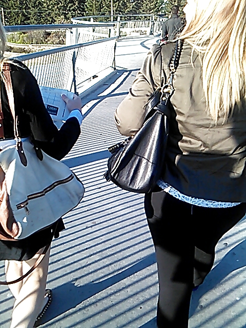 Free Voyeur - Another good day on transit photos