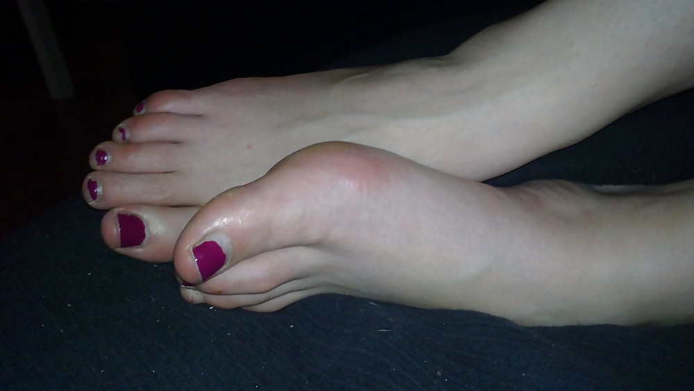 Free my girlfriend feet photos
