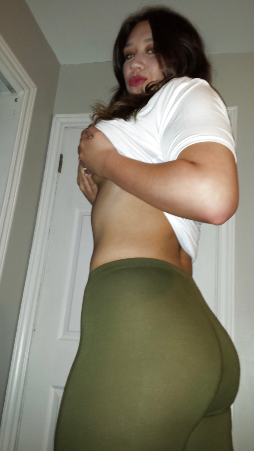 Free Spank me and use me photos