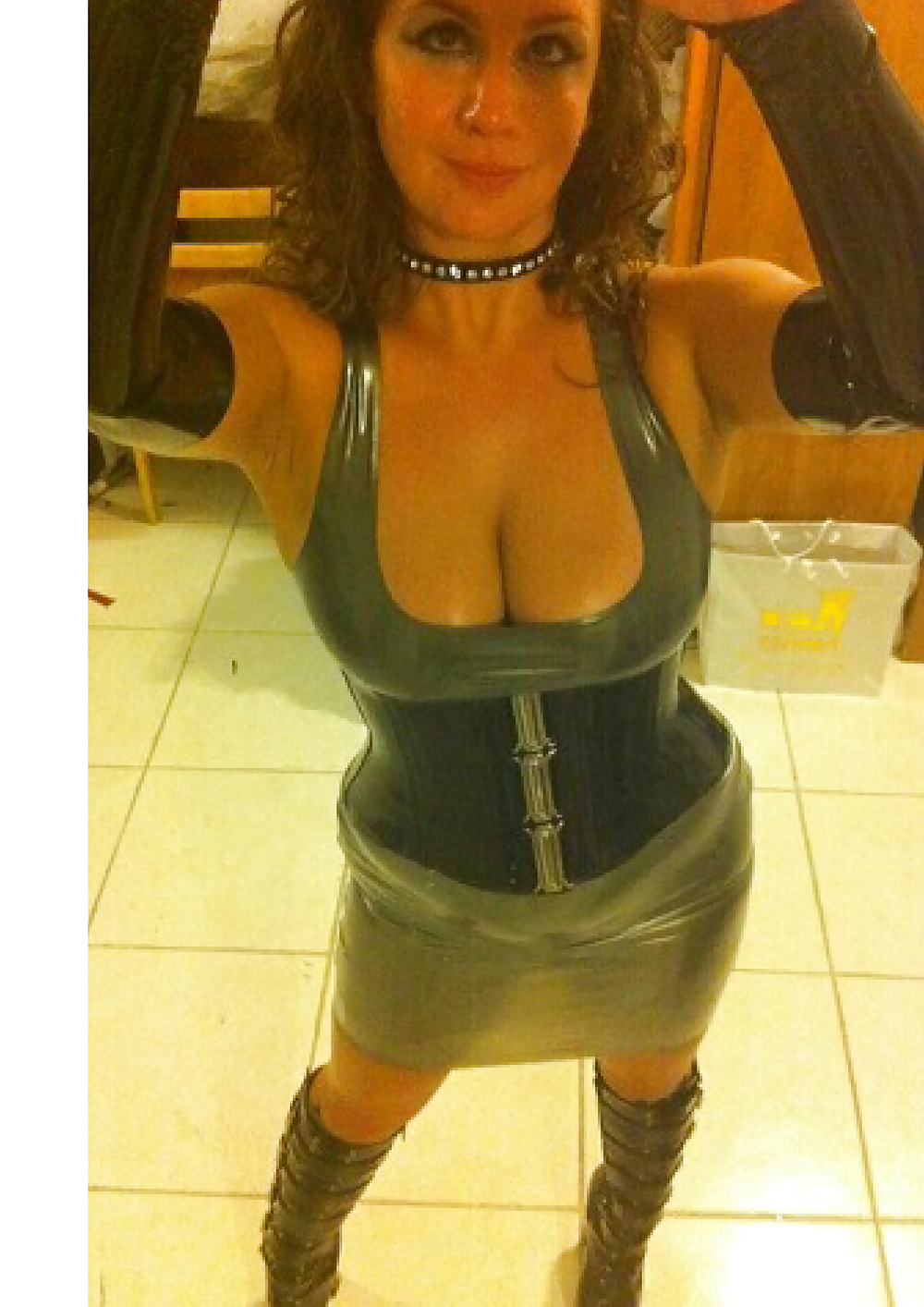 Free Slutty Milfs photos