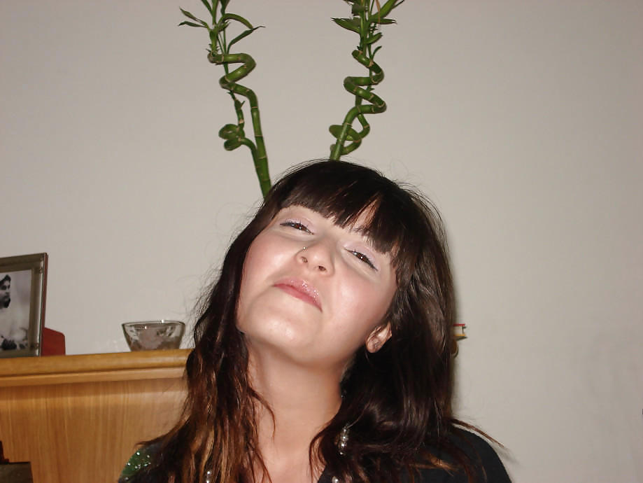 Free ALL AMATEUR - Here is ALESSIA photos