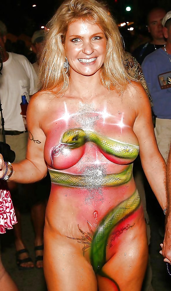Free AMATEURS IN BODY PAINT -1 photos