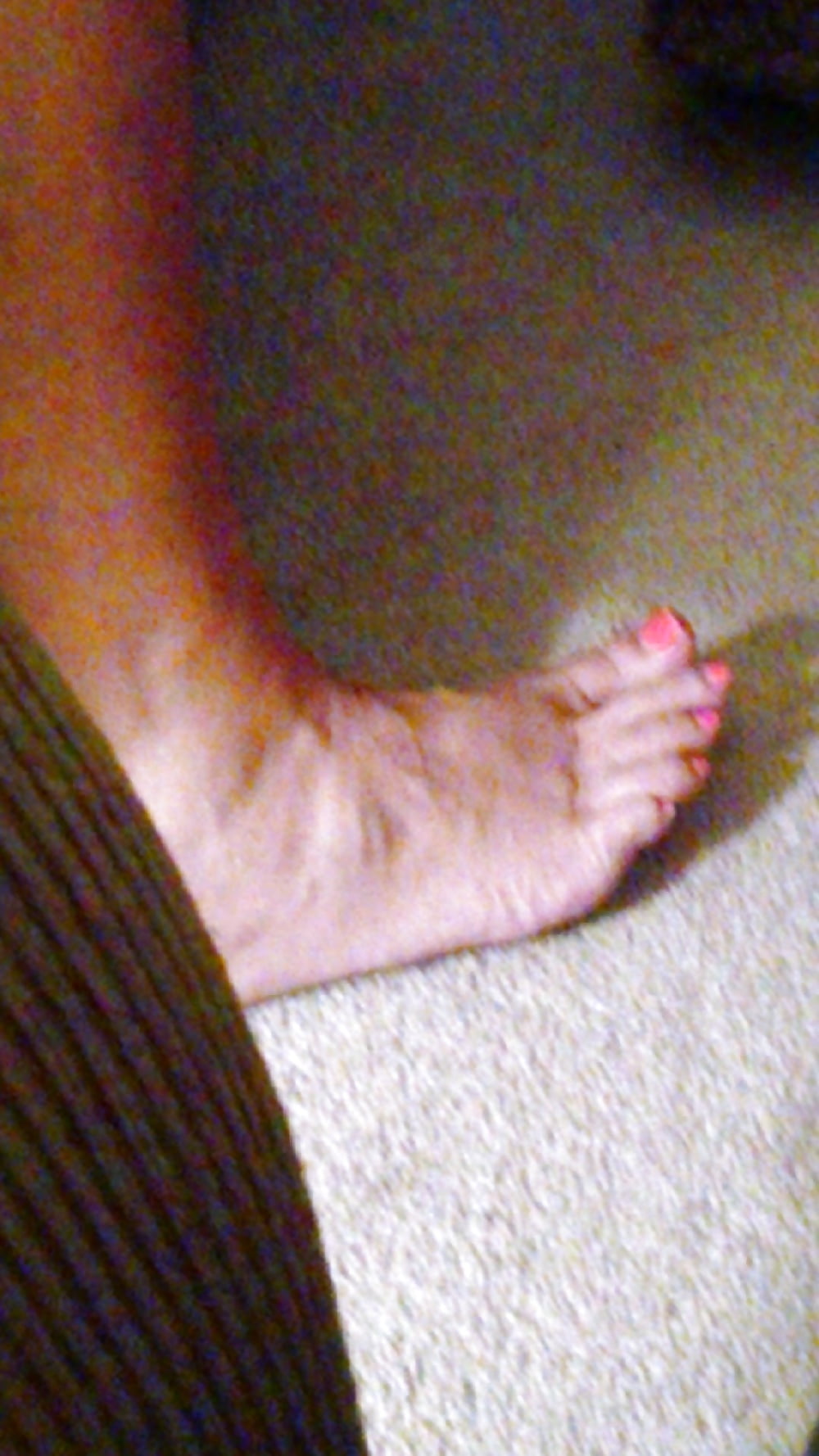 Free comment on my sexy girls feet pics photos