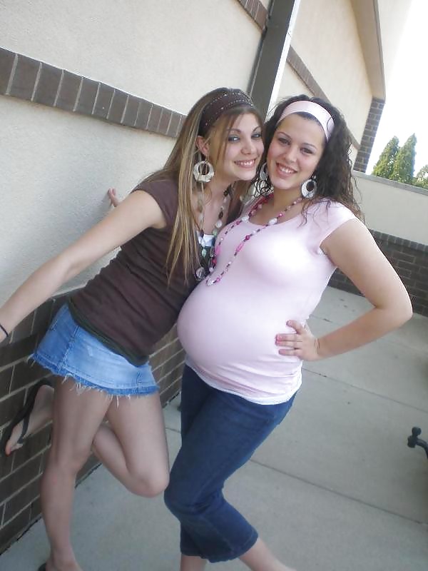 Free Pregnant  Teens photos