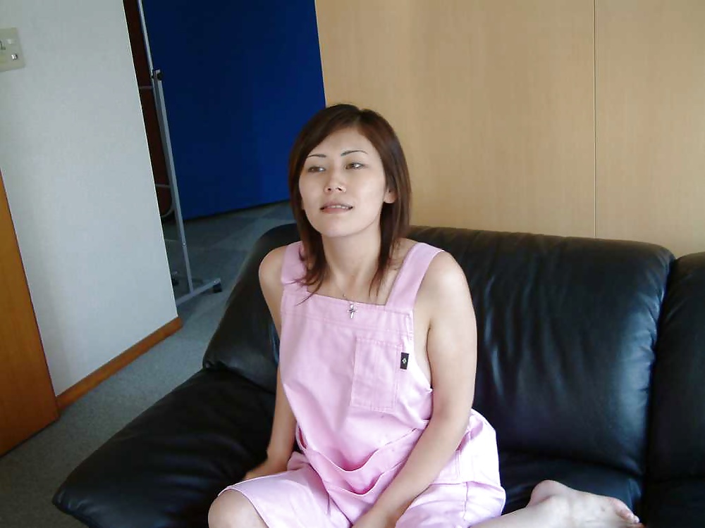 Free Amateur japanese wife Aki 6 photos