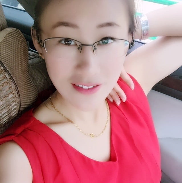 My horny Chinese wife - 6 Photos 