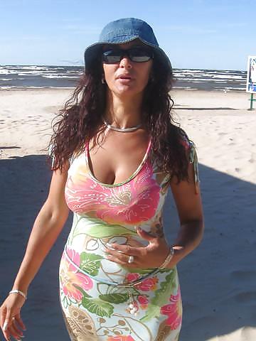 Free Milf # 1 photos