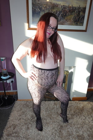 black fishnet pantyhose         