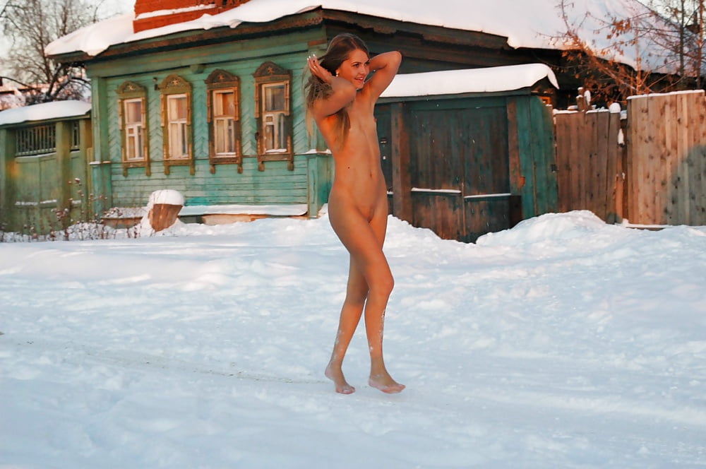 Free Sveta - Minus 28 Celsius photos