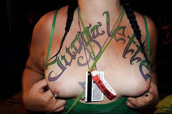 Free White Trash Titties photos