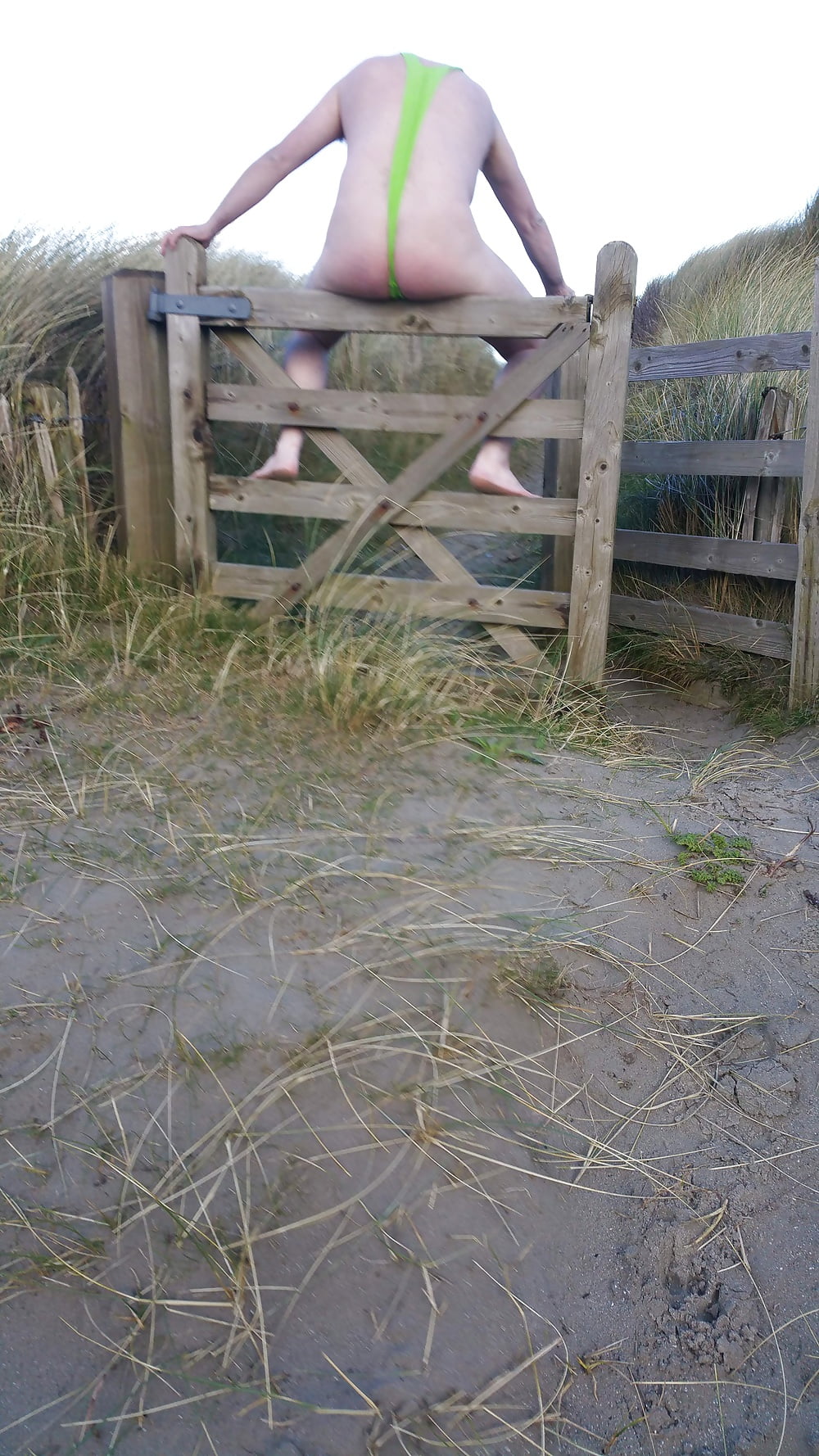 Free Winter Beach Shoot photos