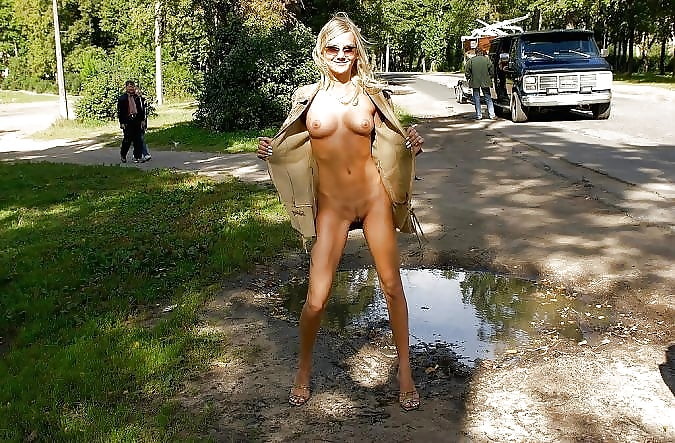 Free Belles filles avec des lunettes de soleil (2) photos