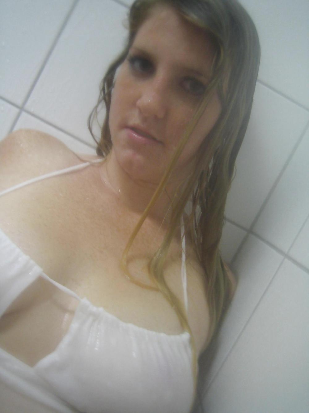 Free SEXY SHOWER TEEN photos