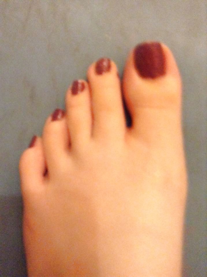 Free Girlfriend Feet photos