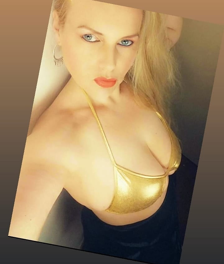 Free Serbian blonde milf whore wife big tits Sladjana Zec photos