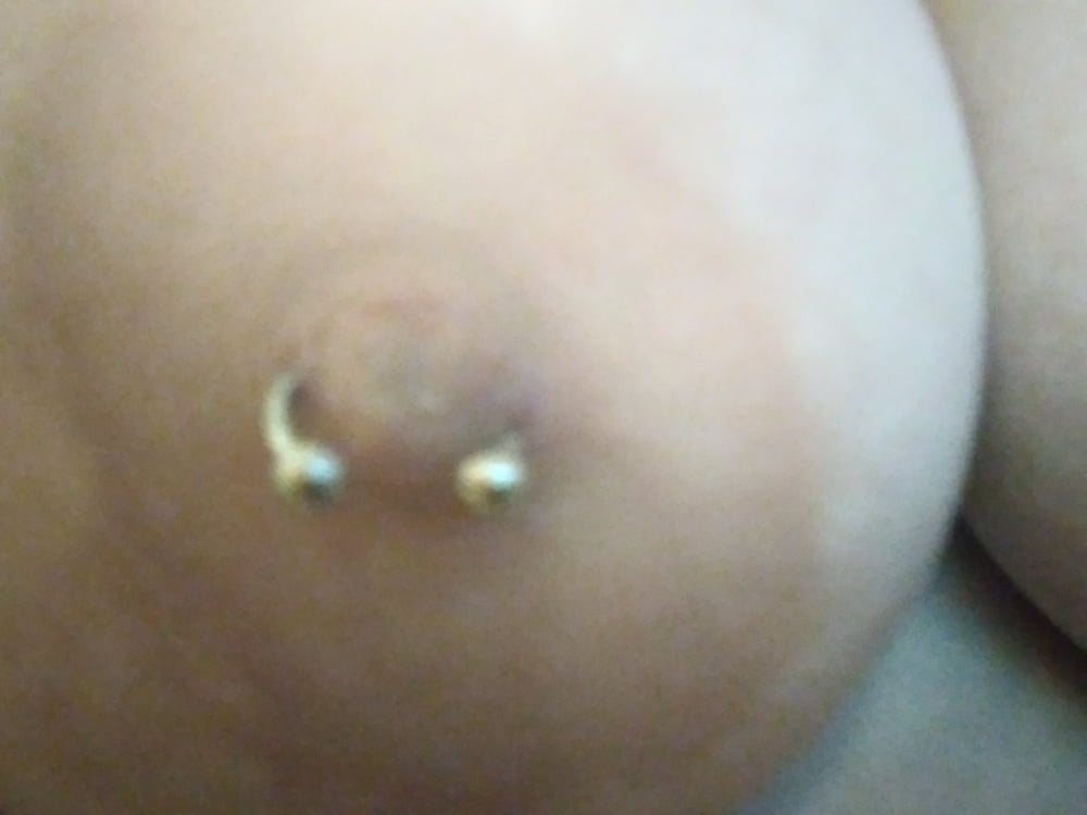 Got my nipples pierced- 32 Photos 