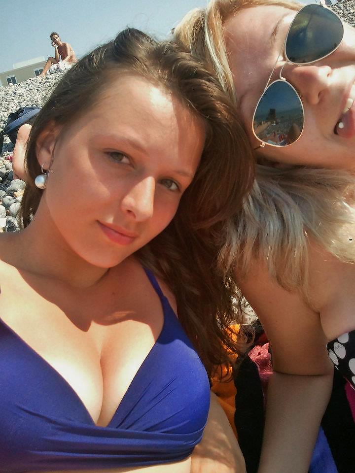 Free Only for comment and Jerking ! photos