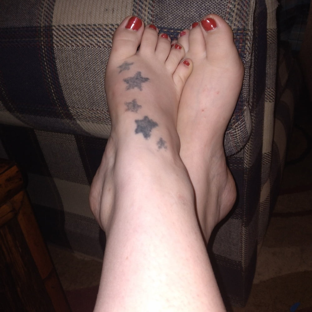 My cute little feet (size 7) - 6 Pics 