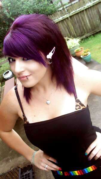 Free Aussie Social Network Sluts photos