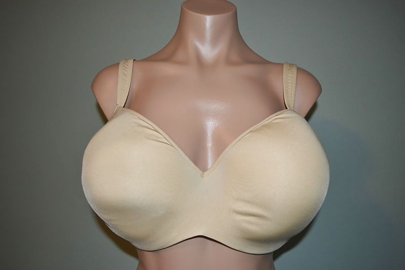 Free Bra shot photos