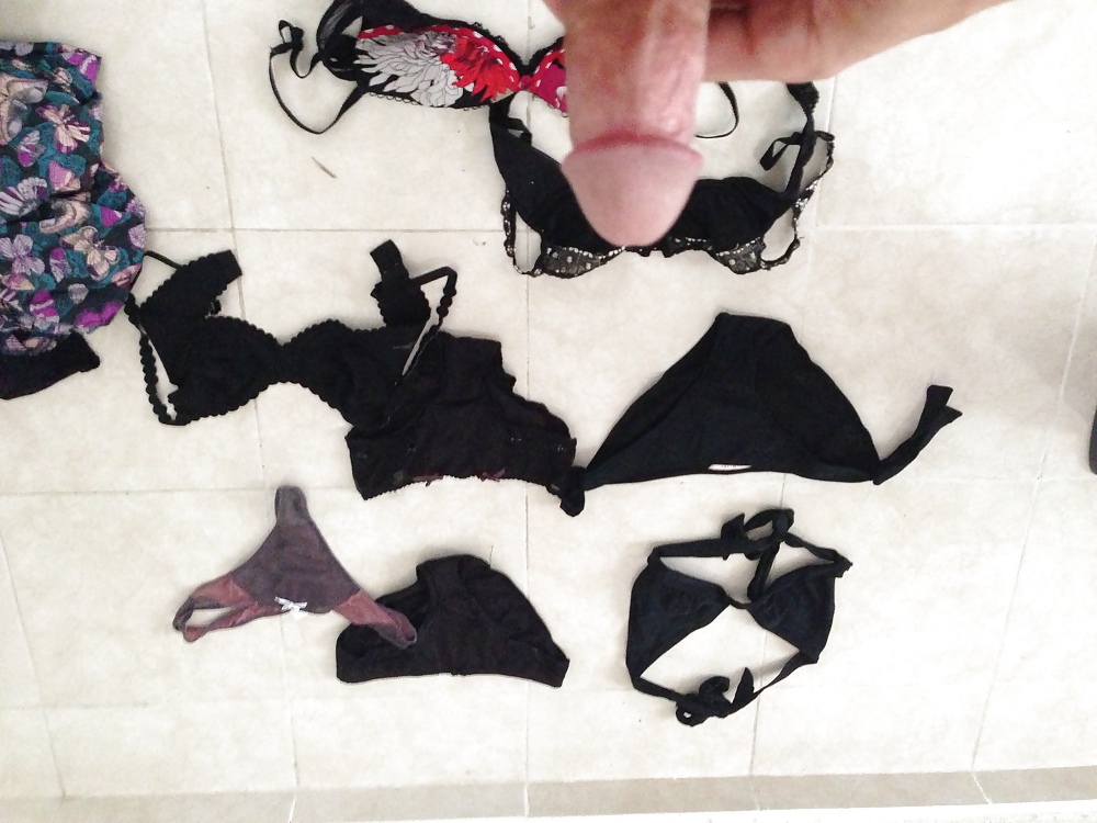 Free Cuarto de mi hermanita photos