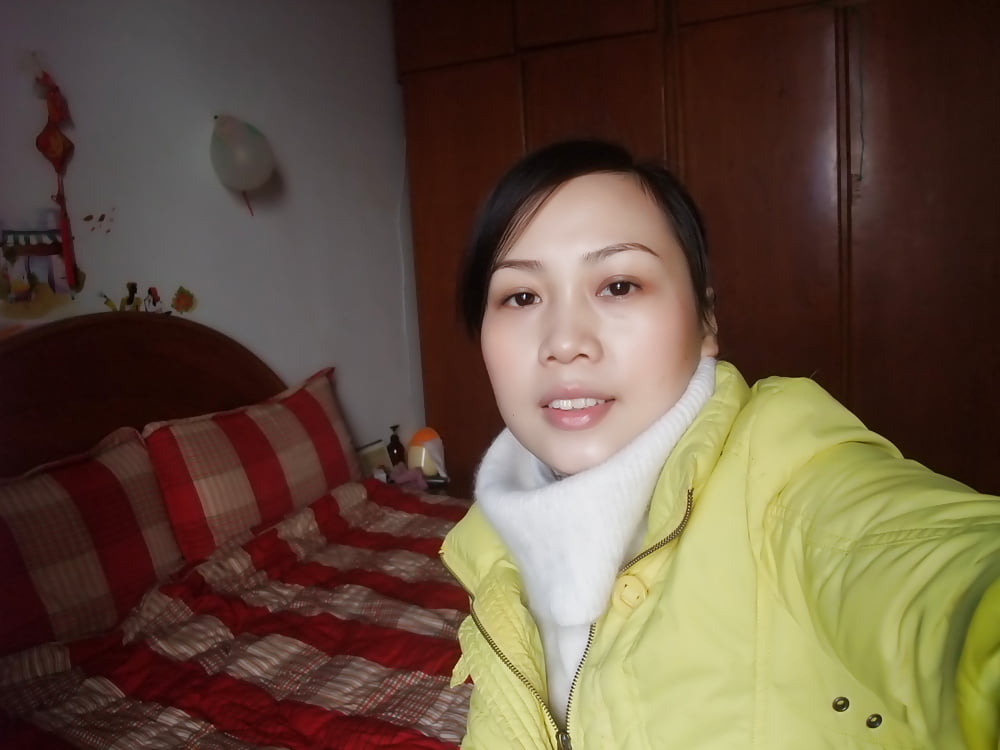 Free Asian Slut Nuying photos