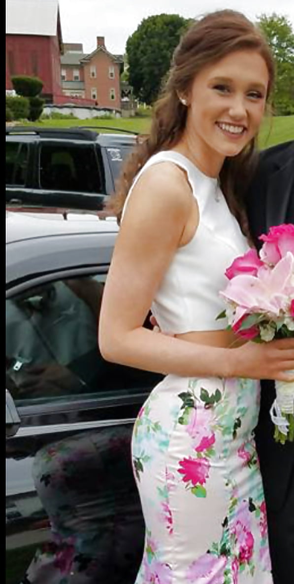 Free Comment: Shelby K photos