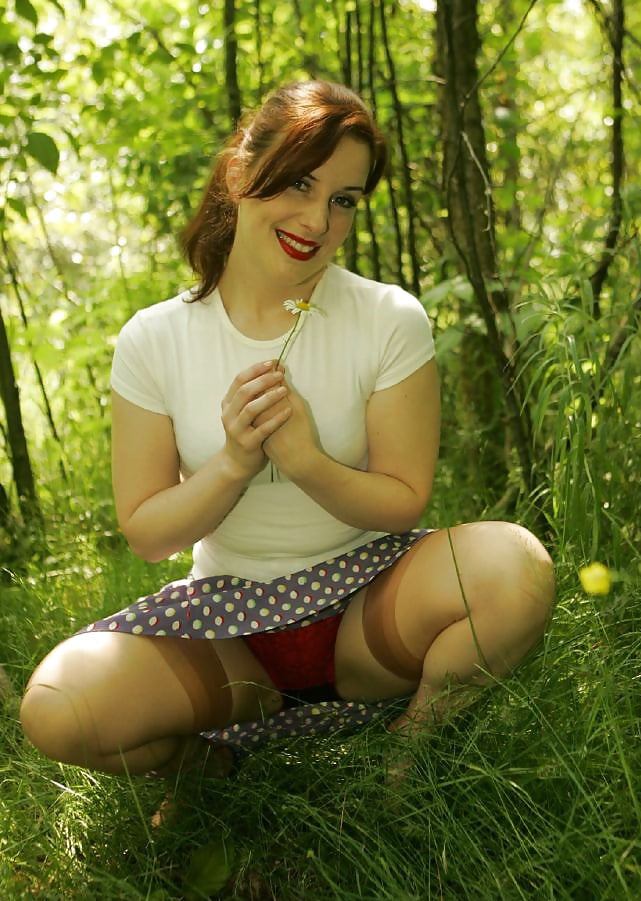 Free Upskirts- Panties On photos