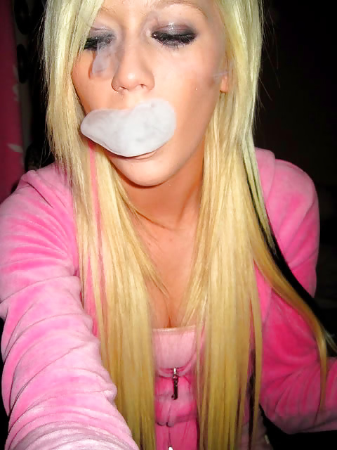 Free Chav Smokers photos