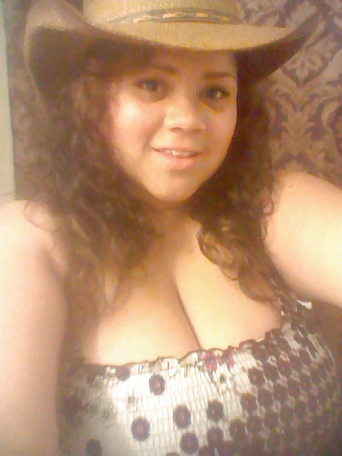 Free SmutDates User ID:  GeileXXX photos