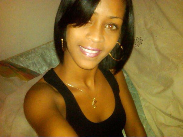 Free AMAZING LATIN BITCH !!!please comment photos