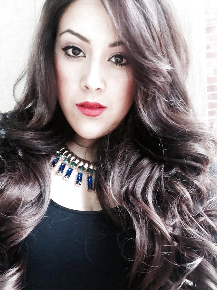 Free Neyeli Tetona Profile photos