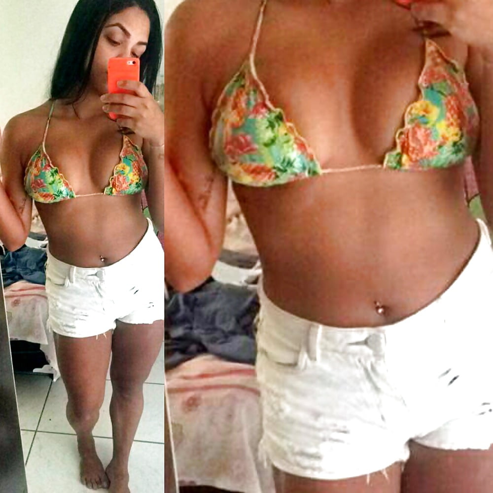 Free latinas joven babes cleavage big tits photos