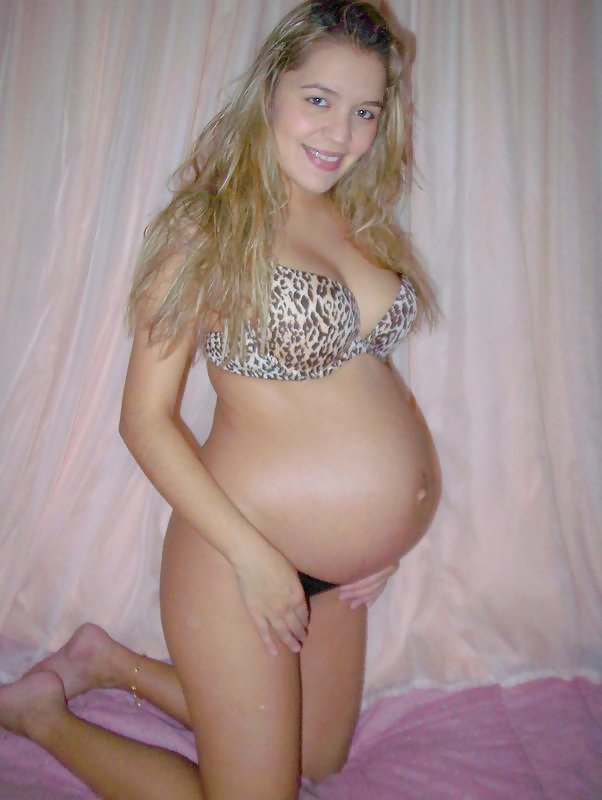 Free Sexy Pregnant photos