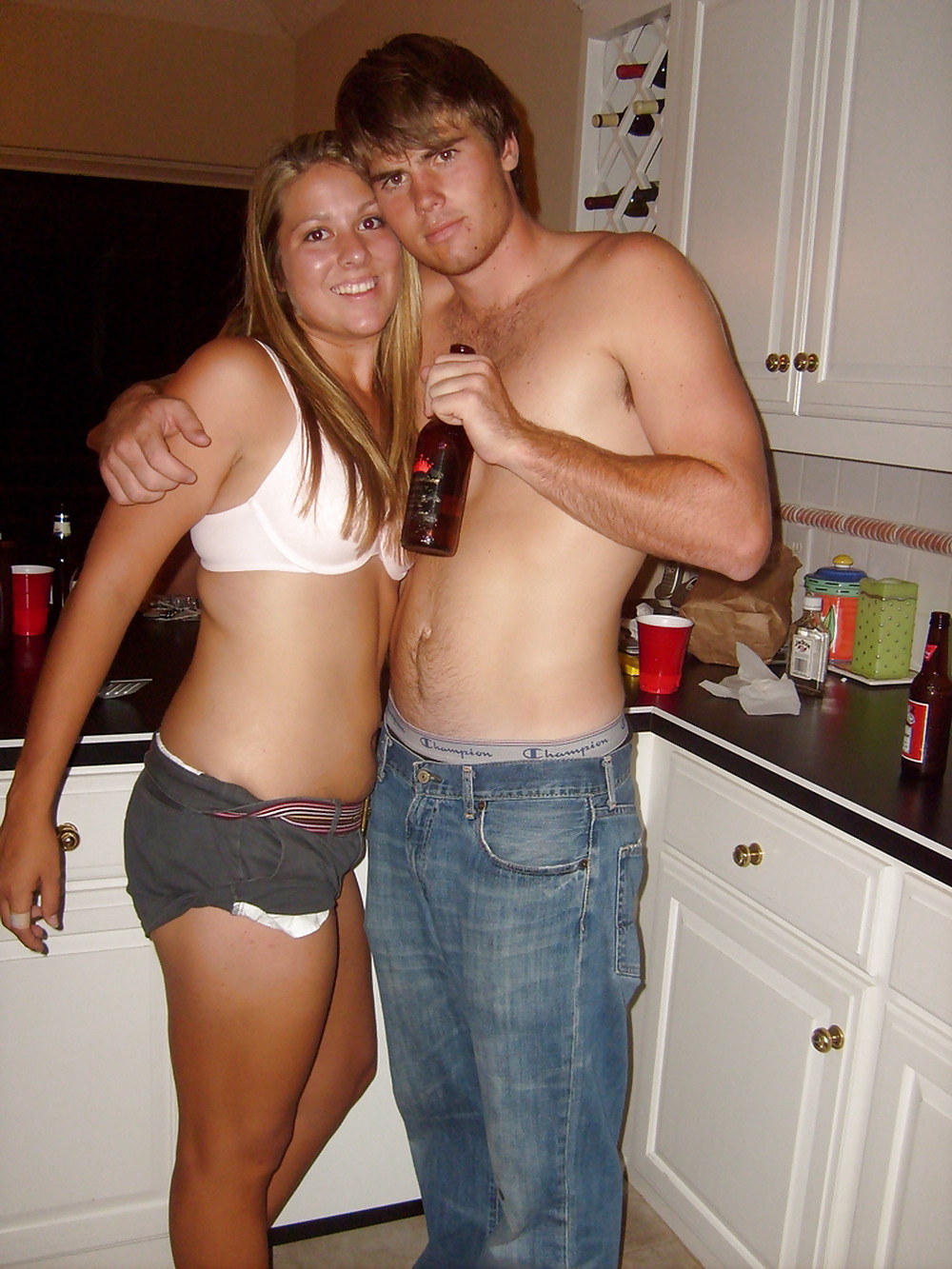 Free Teens House Party photos