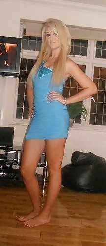 Free Teens in short dresses. photos