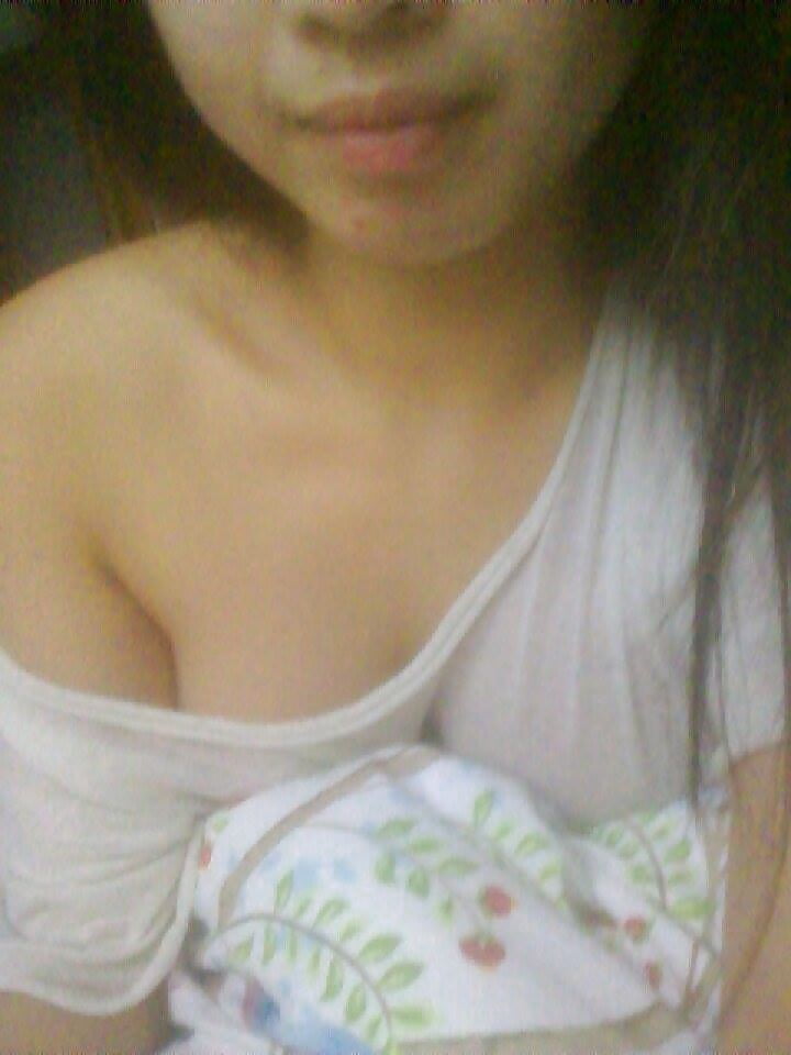 Free Asian selfie teen photos