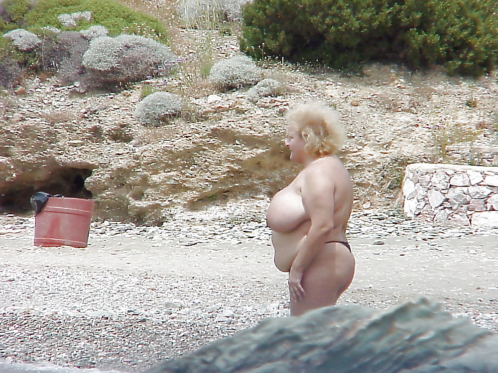 Bbw Matures And Grannies At The Beach 402 15 Pics Xhamster 1434