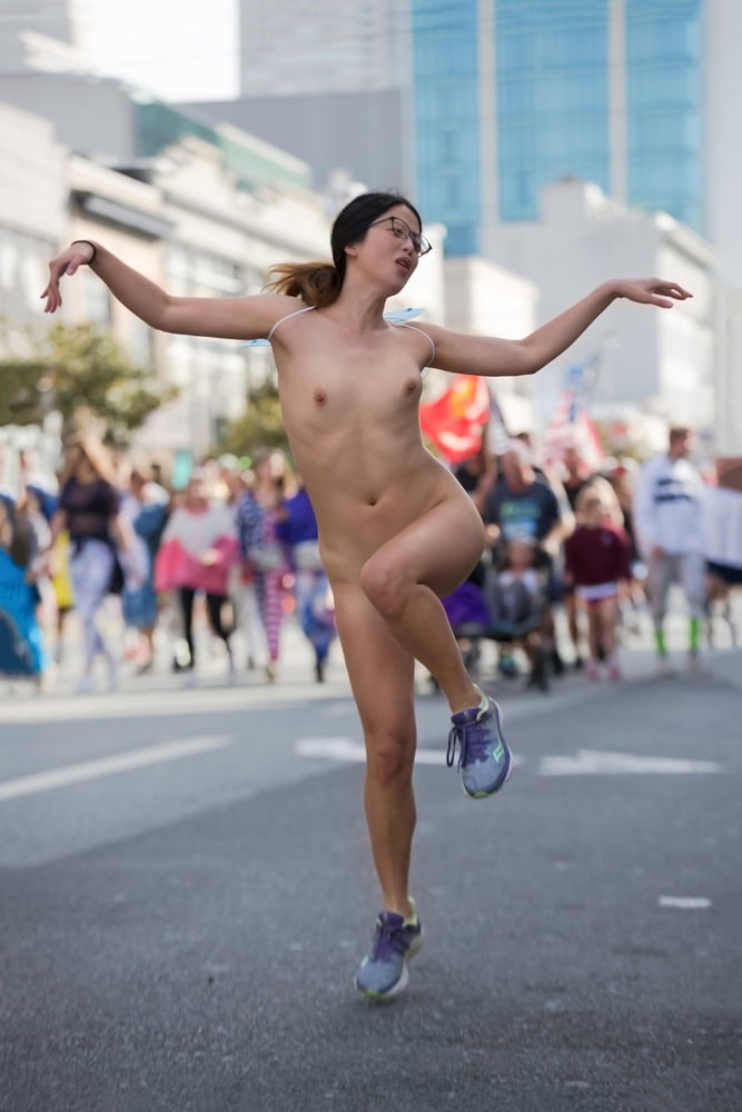 This Asian Model Run Nude At Bay To Breakers - 11 Pics -1766