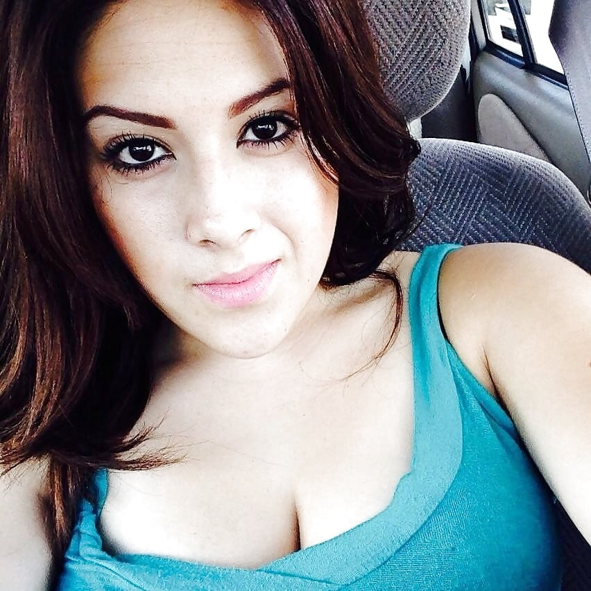 Free Neyeli Tetona Profile photos